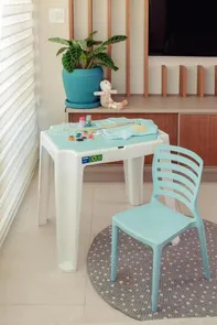 Conjunto Infantil de Mesa e Cadeira Beni Azul com Quadro de Atividades Tramontina
