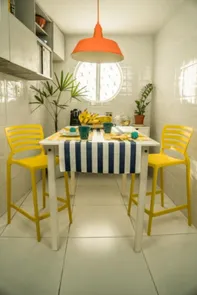 Cadeira Sofia Alta Residência Sem Braço Amarela Summa